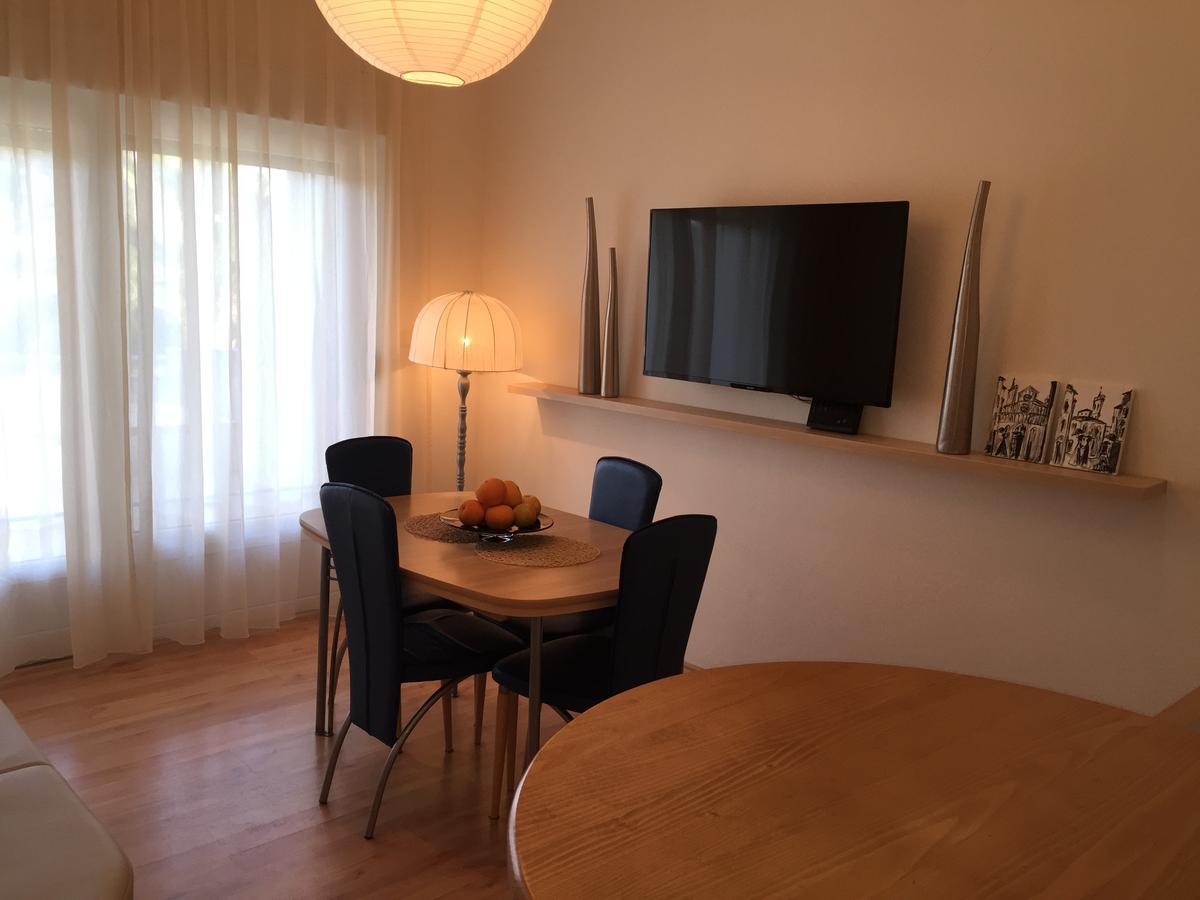 Apartment Natasa Palit Extérieur photo
