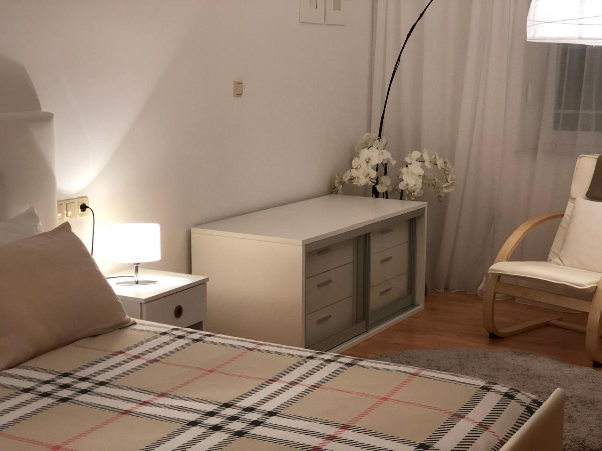 Apartment Natasa Palit Extérieur photo